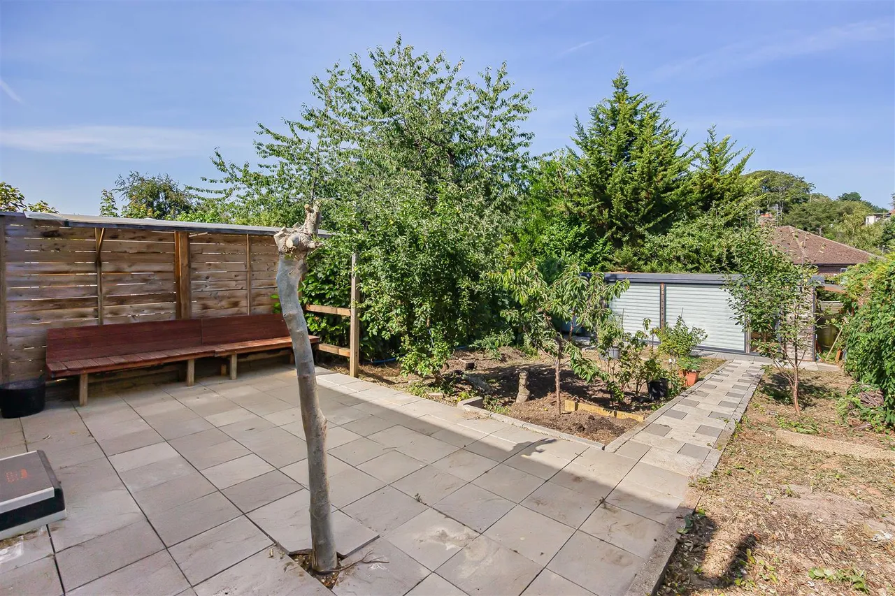 Sheridan Avenue, Caversham, RG4, photo 5