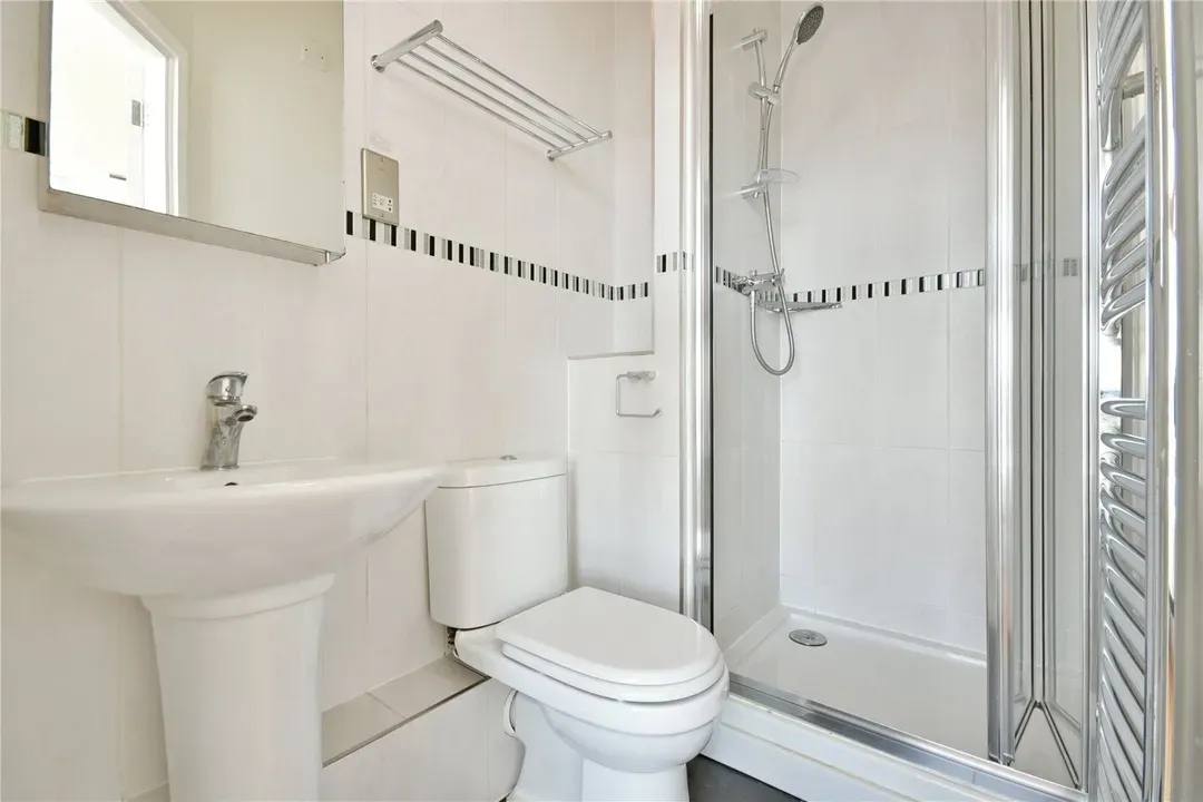 Newington Causeway, Elephant Castle, London, SE1, photo 12