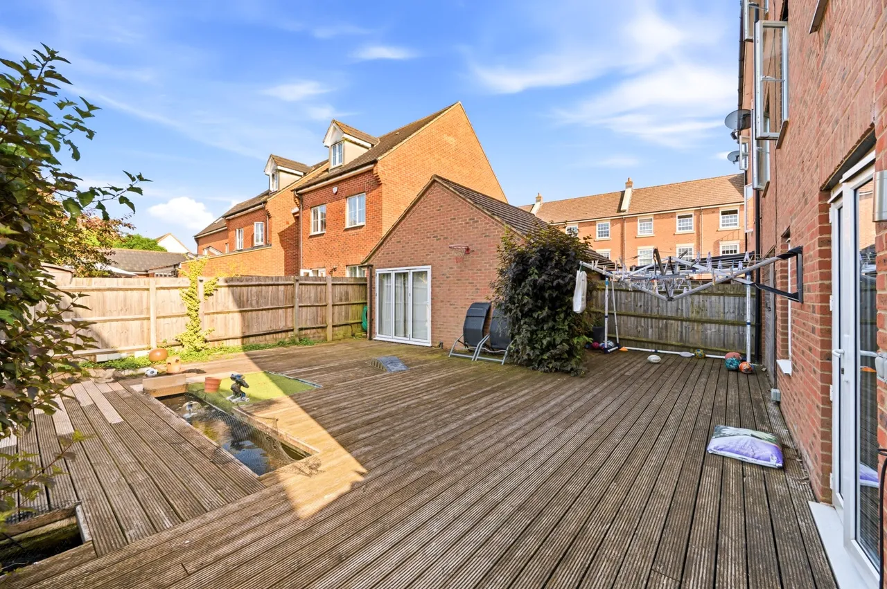 Blacksmiths Way, Woburn Sands, Milton Keynes, Milton Keynes, MK17 8GN, photo 19