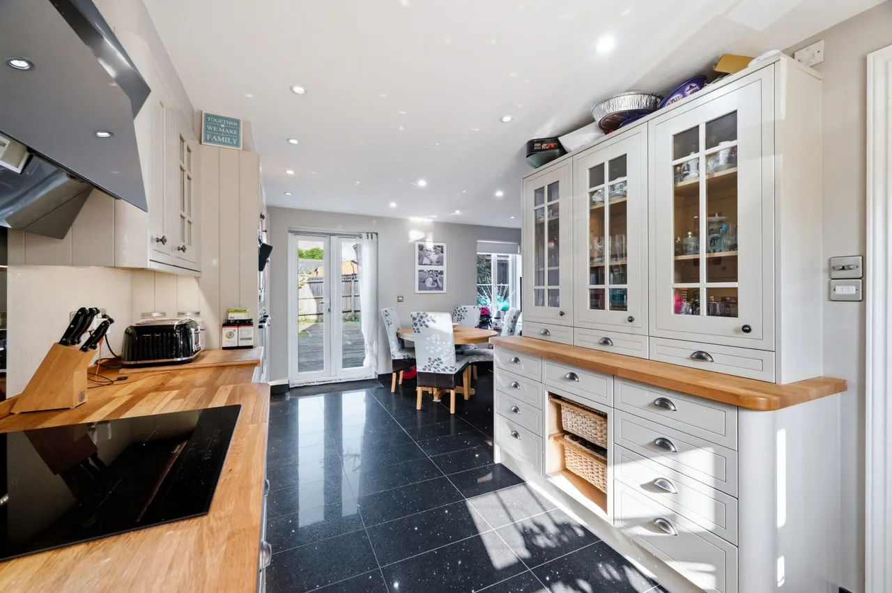 Blacksmiths Way, Woburn Sands, Milton Keynes, Milton Keynes, MK17 8GN, photo 4