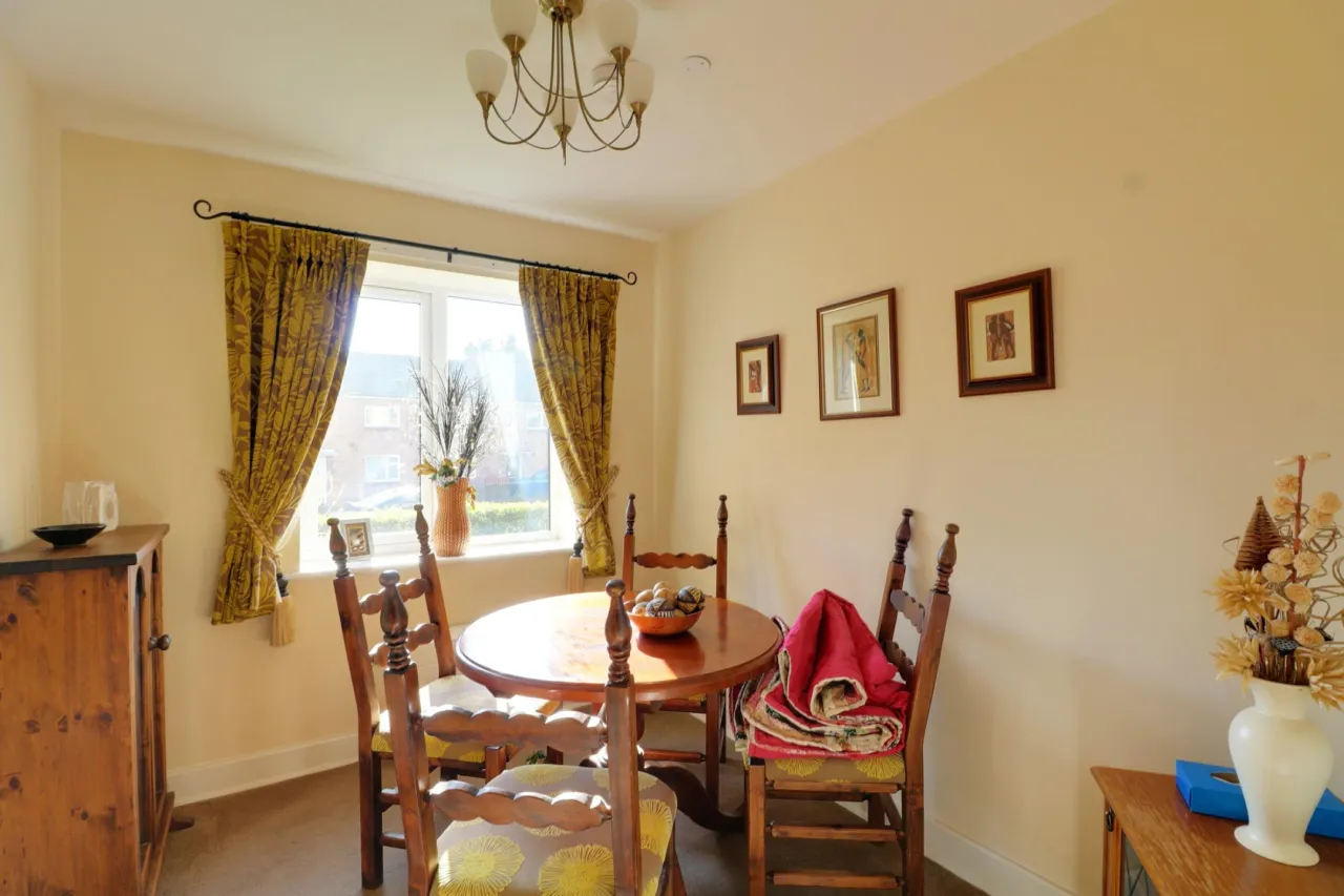 Queens Drive, Nantwich, photo 4