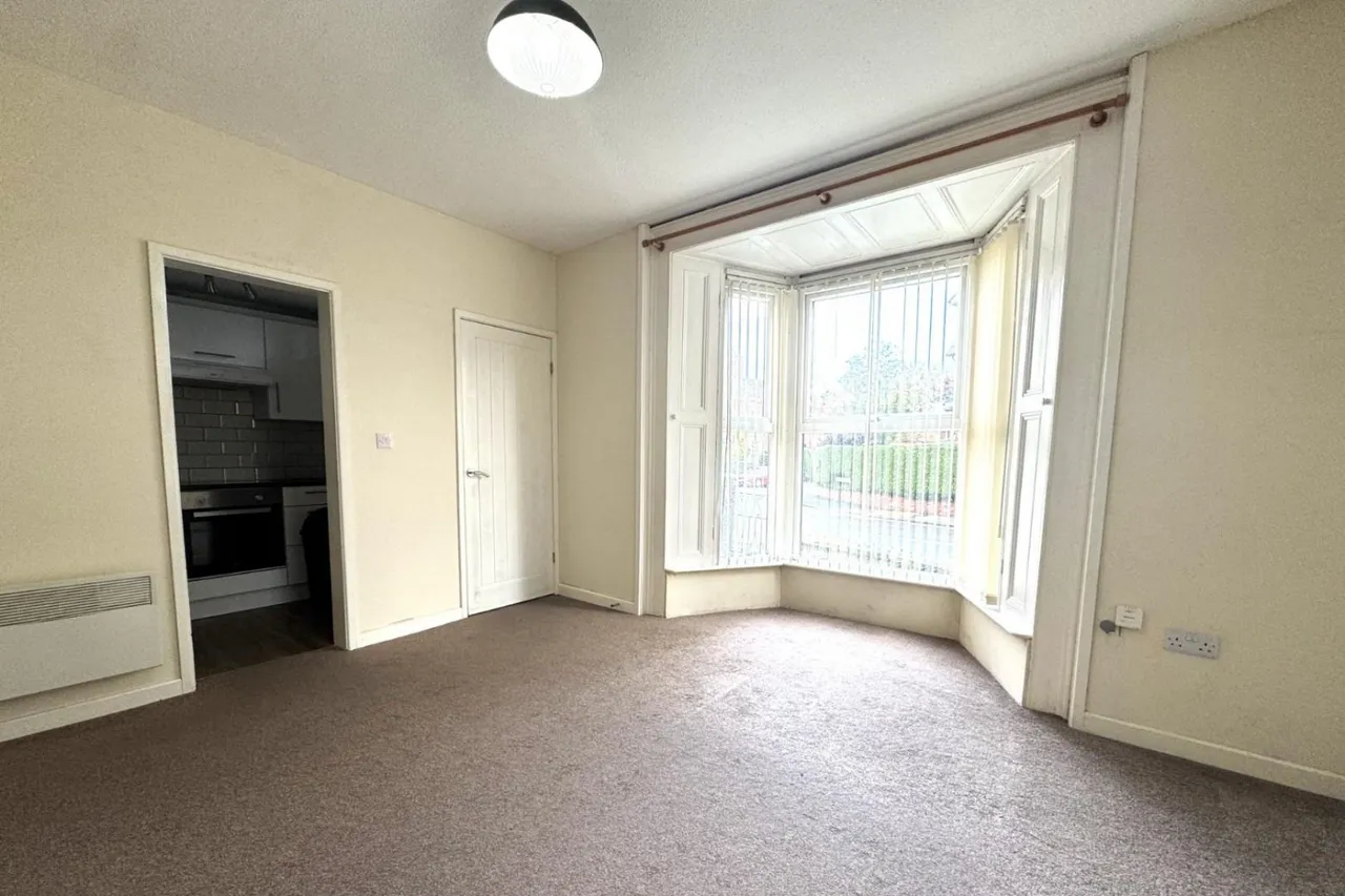 Cross Street, Chesterfield, S40, photo 10