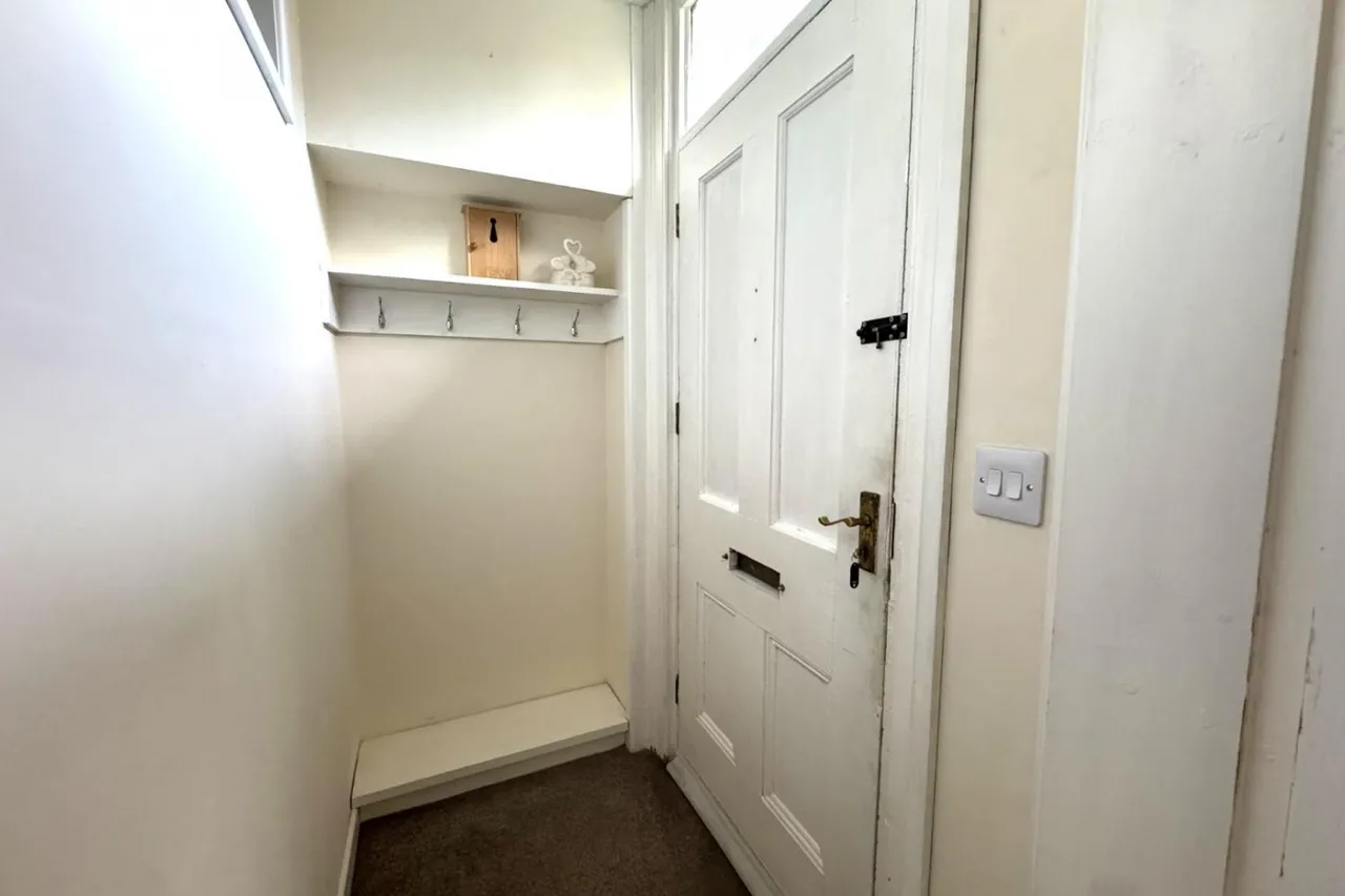 Cross Street, Chesterfield, S40, photo 4