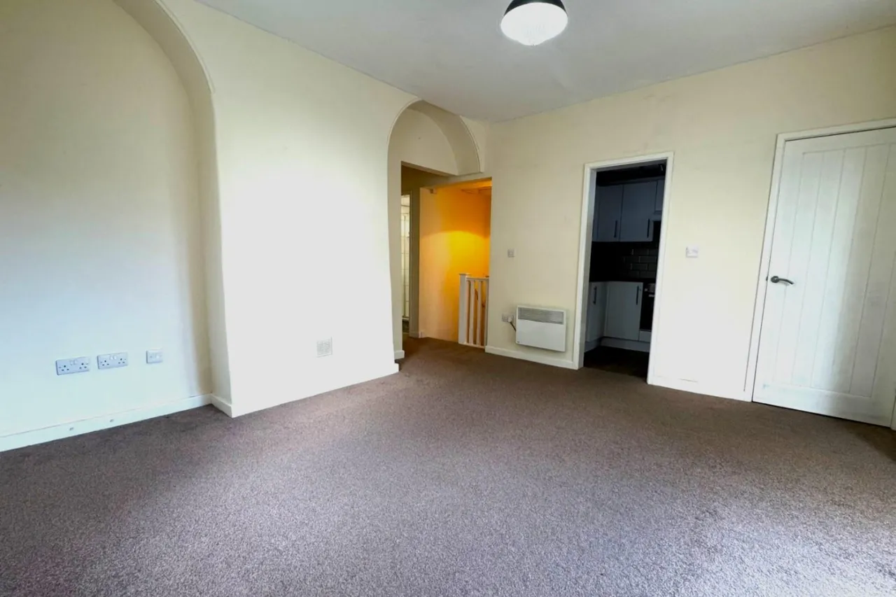Cross Street, Chesterfield, S40, photo 14