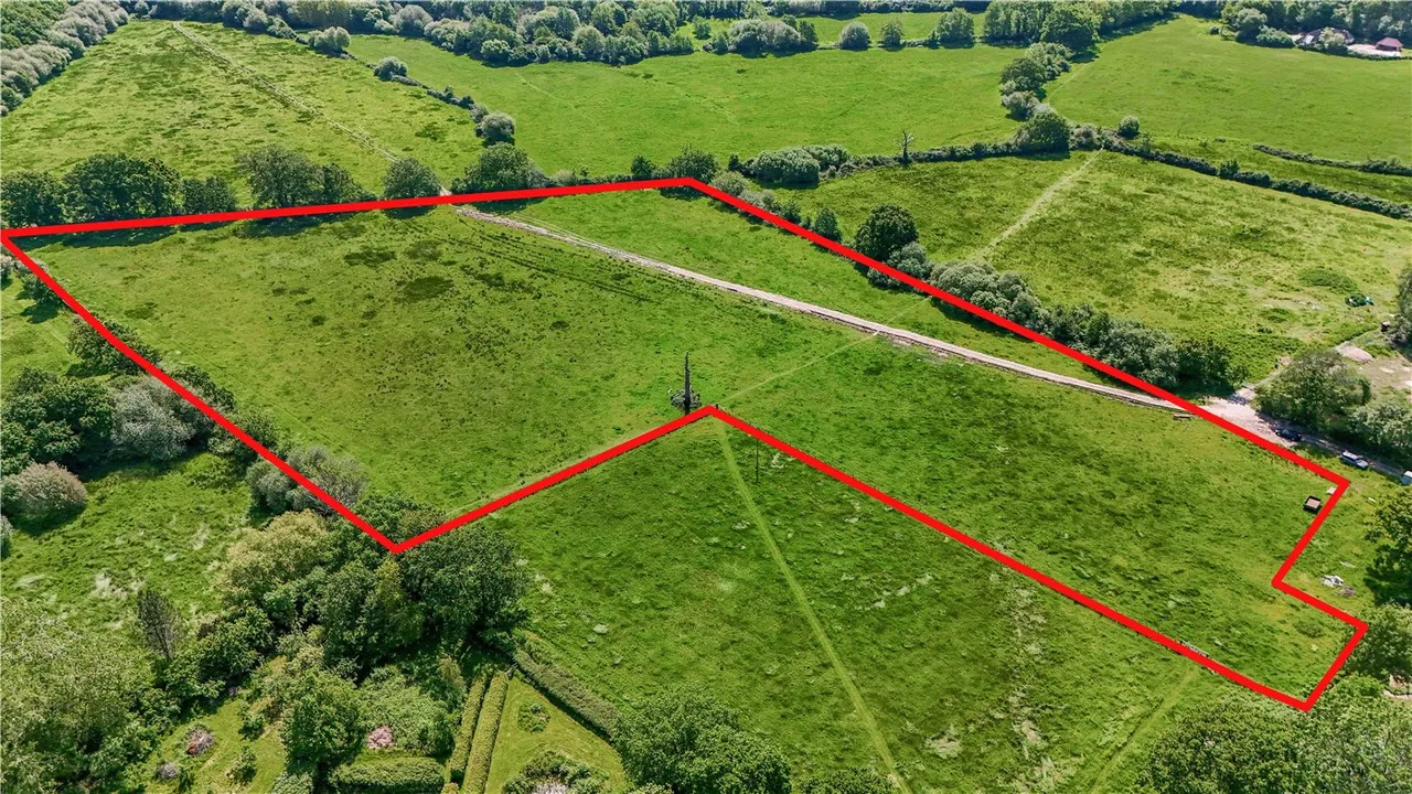 Willow Lodge Farm, Nyewood Road, Nyewood, South Harting, GU31, photo 6