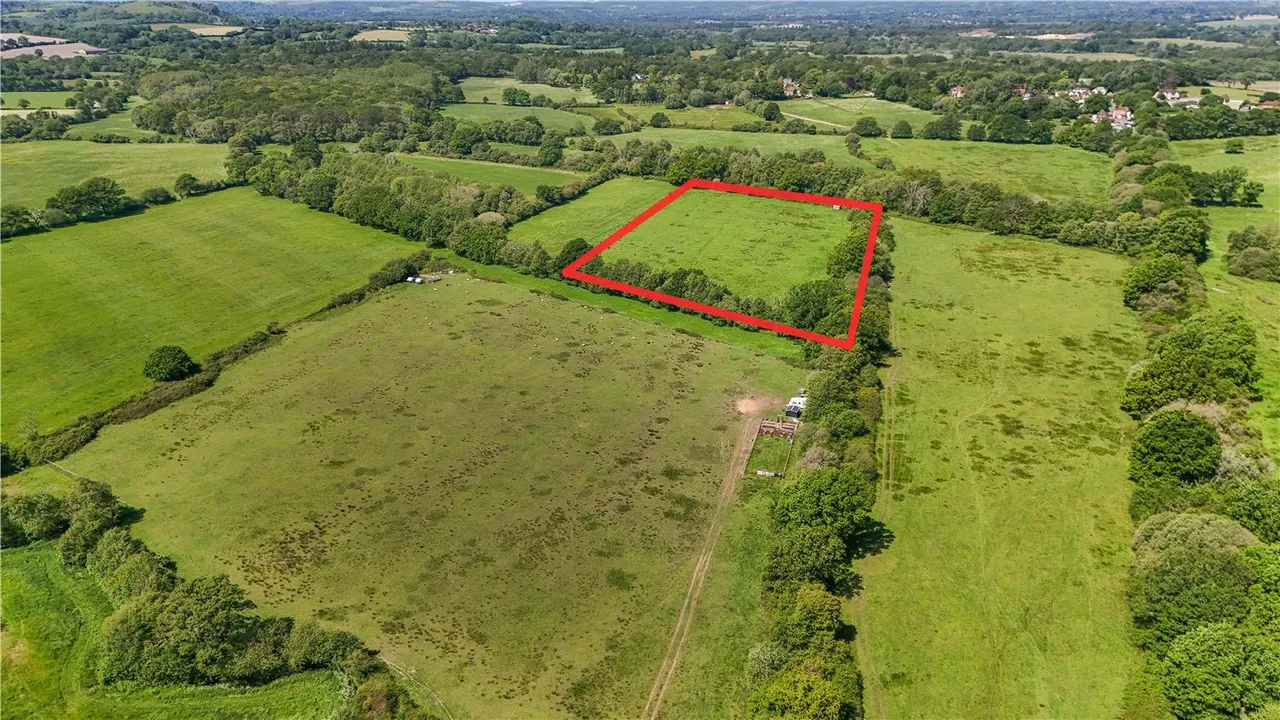 Willow Lodge Farm, Nyewood Road, Nyewood, South Harting, GU31, photo 3