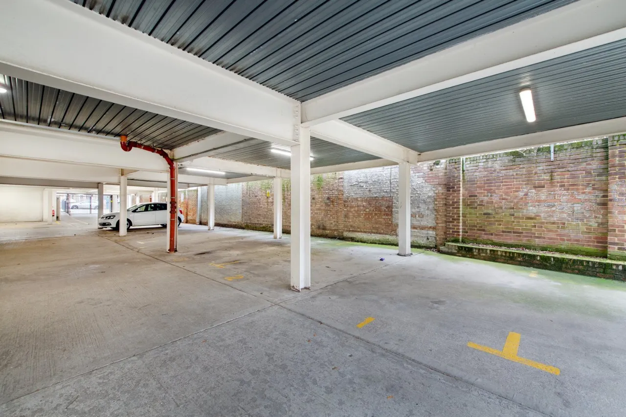 Stewarts Road, London, SW8, photo 2