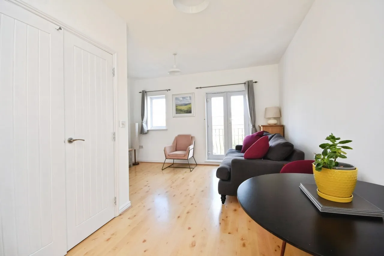 Ridings Avenue, Great Notley, CM77, photo 6