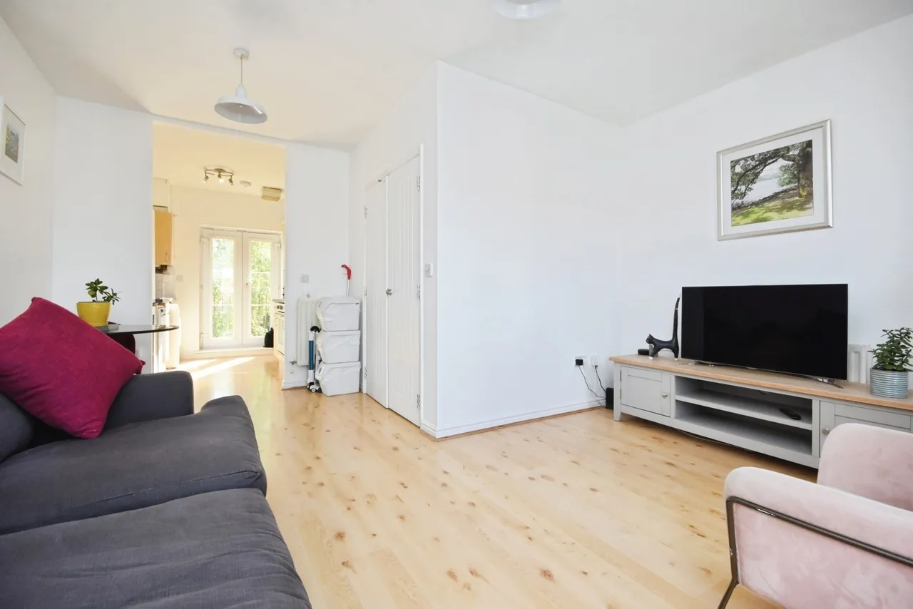 Ridings Avenue, Great Notley, CM77, photo 5