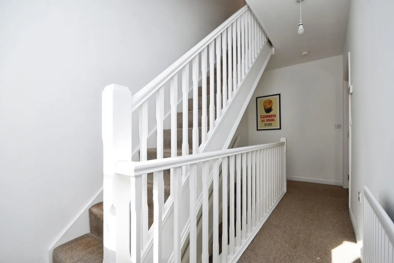 Ridings Avenue, Great Notley, CM77, photo 4