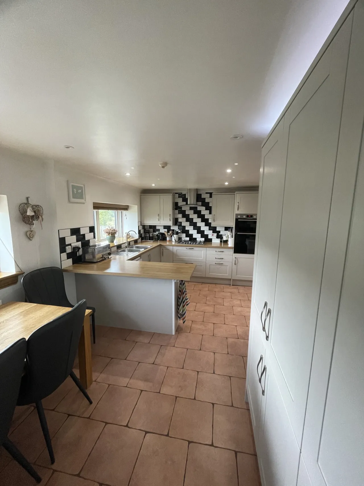 Aberchalder, Invergarry, Inverness-shire, PH35 4HN, photo 7