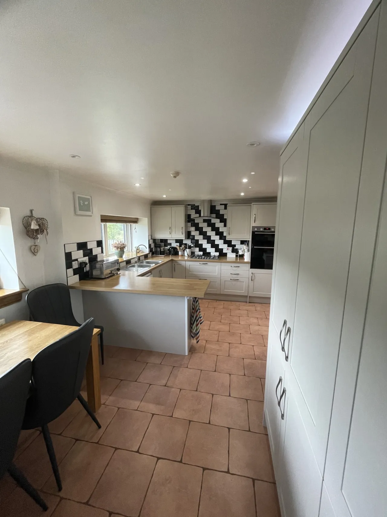 Aberchalder, Invergarry, Inverness-shire, PH35 4HN, photo 9