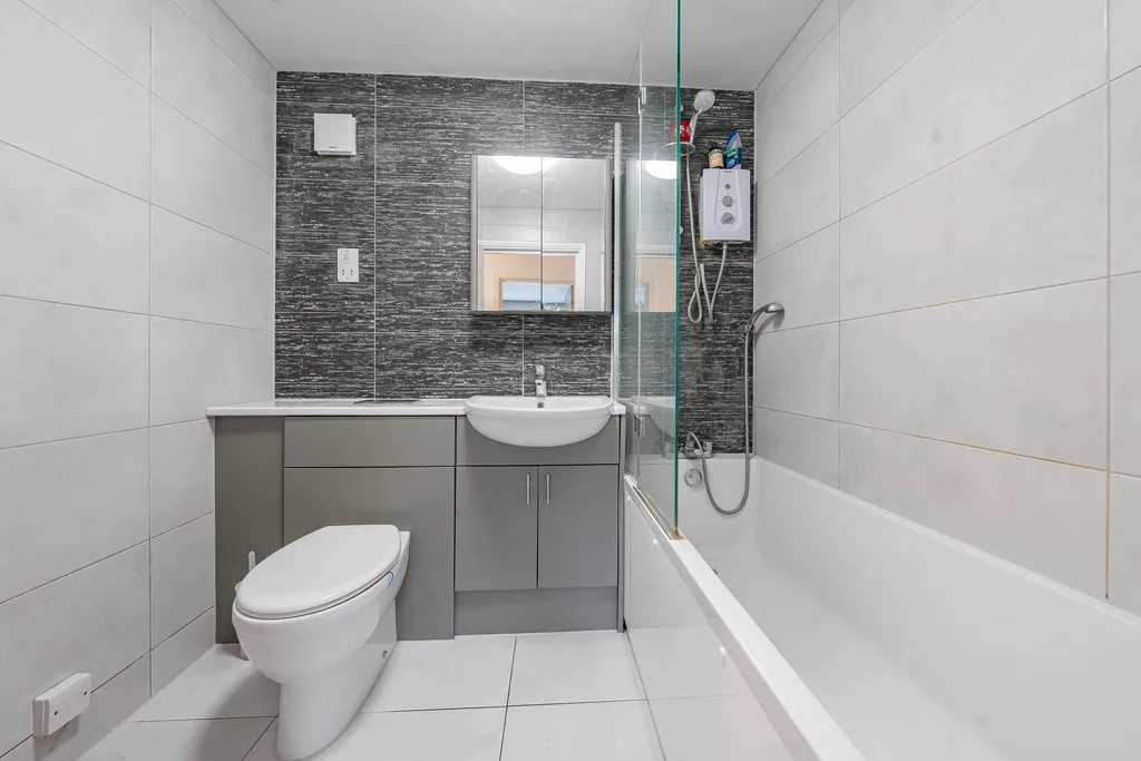 Rickmansworth Road, Pinner, HA5, photo 3