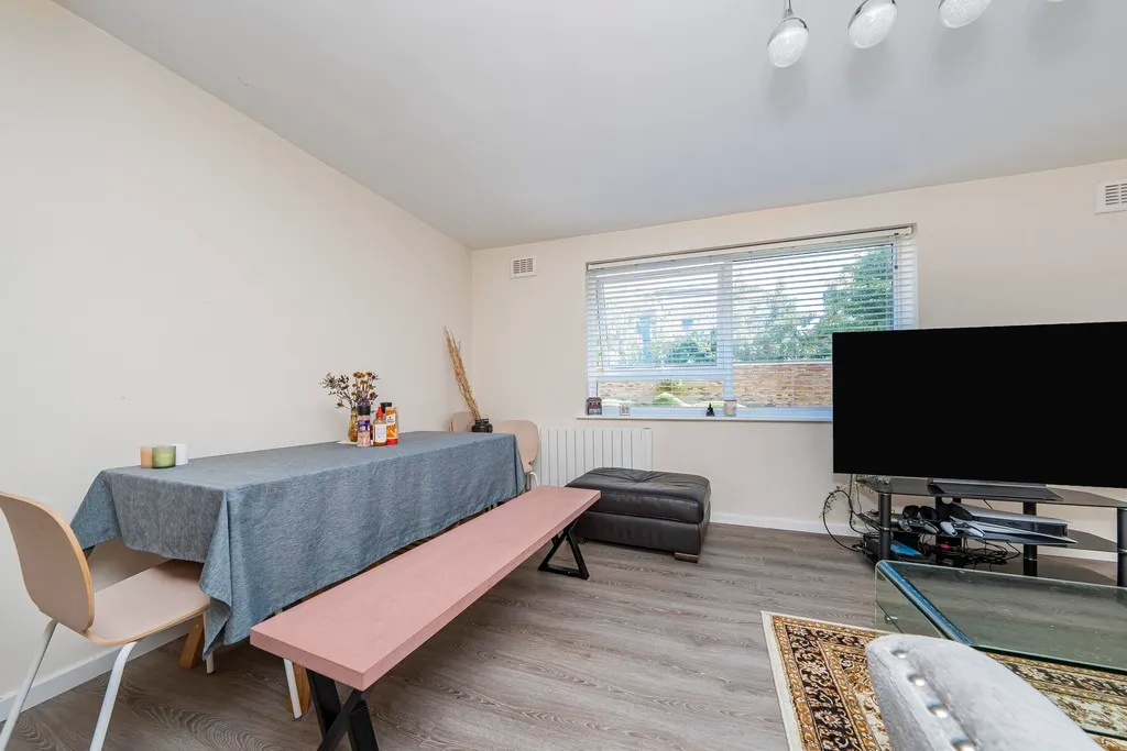Rickmansworth Road, Pinner, HA5, photo 4
