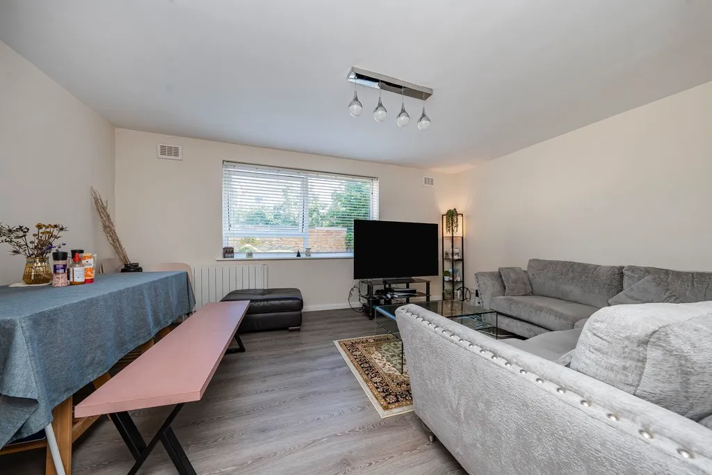Rickmansworth Road, Pinner, HA5, photo 22