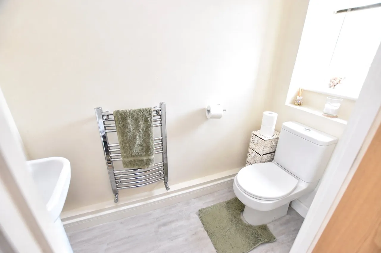 Woodlands Road, Farnborough, Hampshire, GU14 9QJ, photo 13