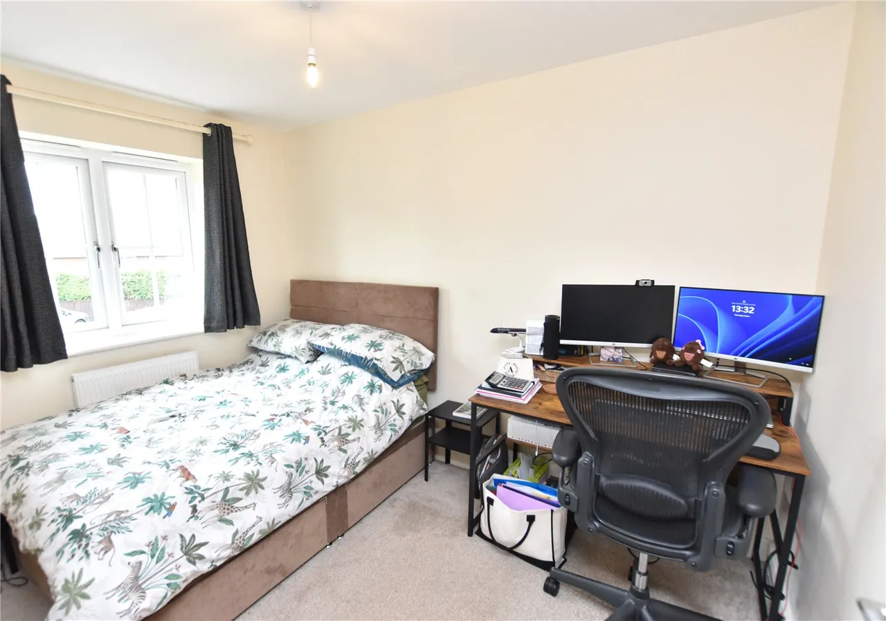 Woodlands Road, Farnborough, Hampshire, GU14 9QJ, photo 9