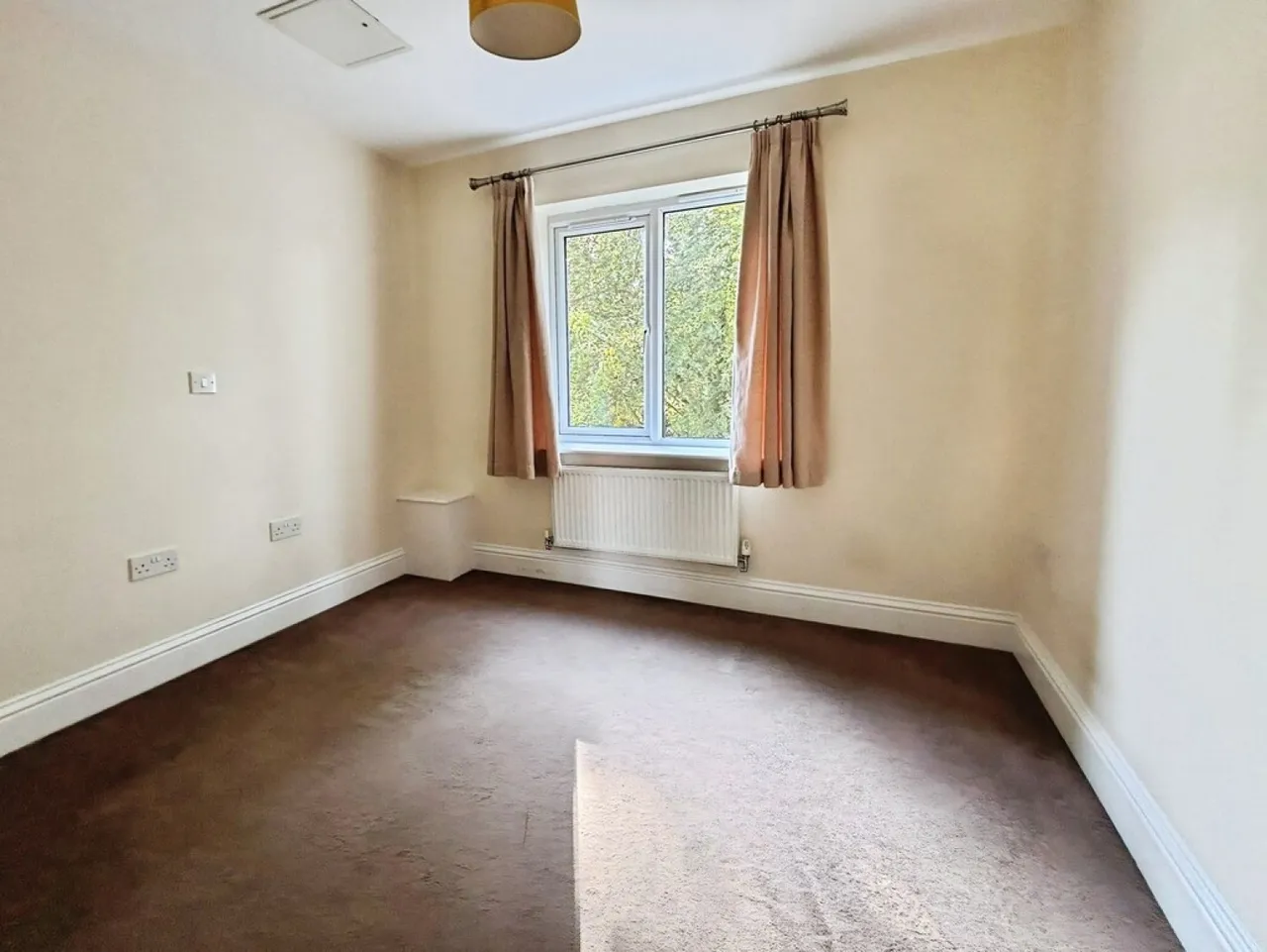 Cedar Drive, Seacroft, LS14, photo 11