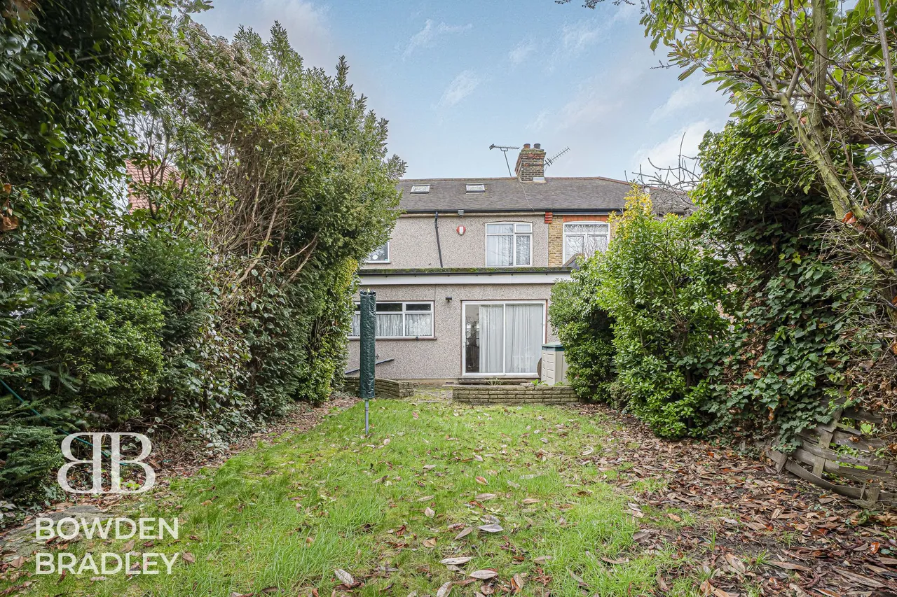 Wanstead Lane, Ilford, IG1, photo 21