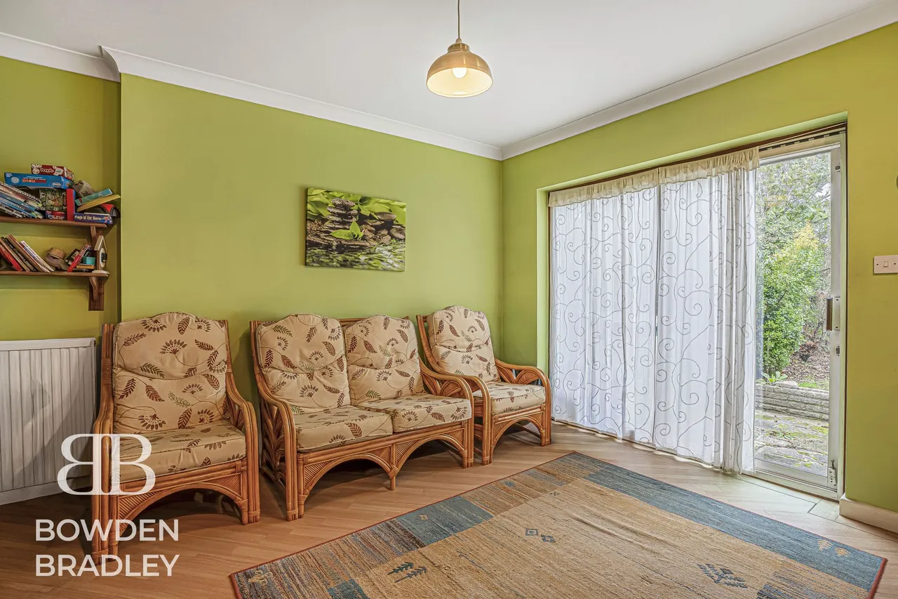 Wanstead Lane, Ilford, IG1, photo 32