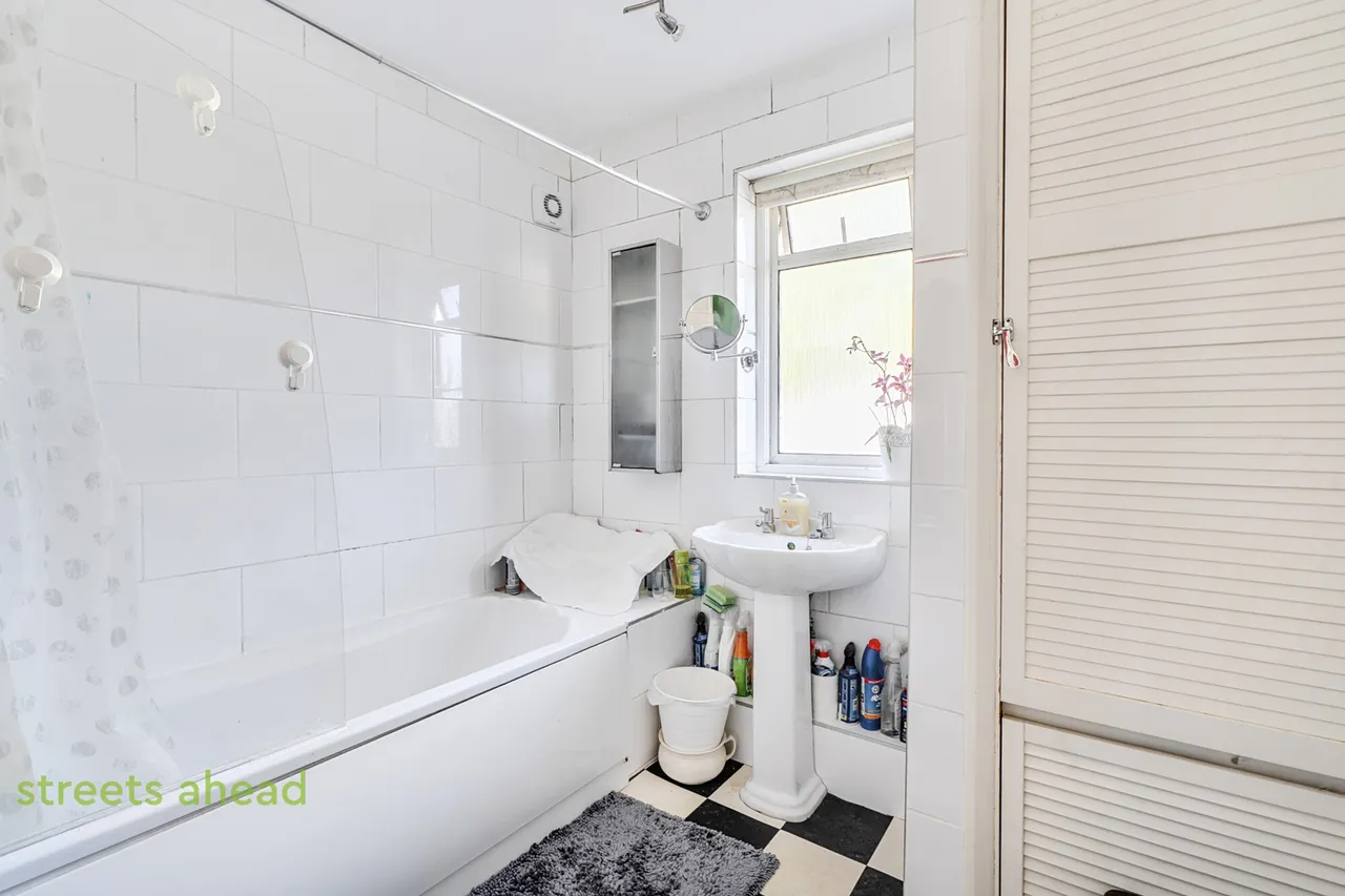 Cypress Road, London, SE25, photo 5