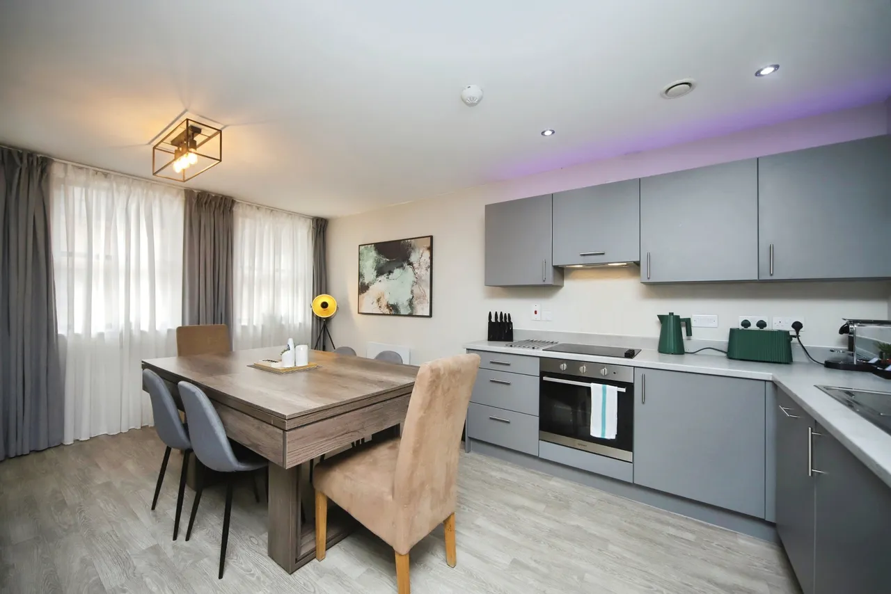 Castle Street, Taunton, TA1, photo 3