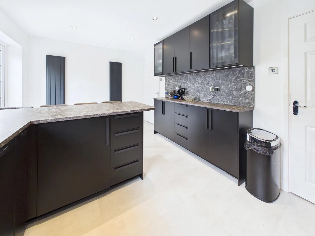 Glenside, Appley Bridge, WN6, photo 12