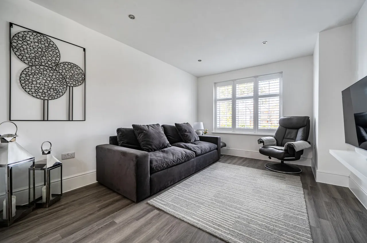 Anchor Lane, Havant, PO9, photo 5