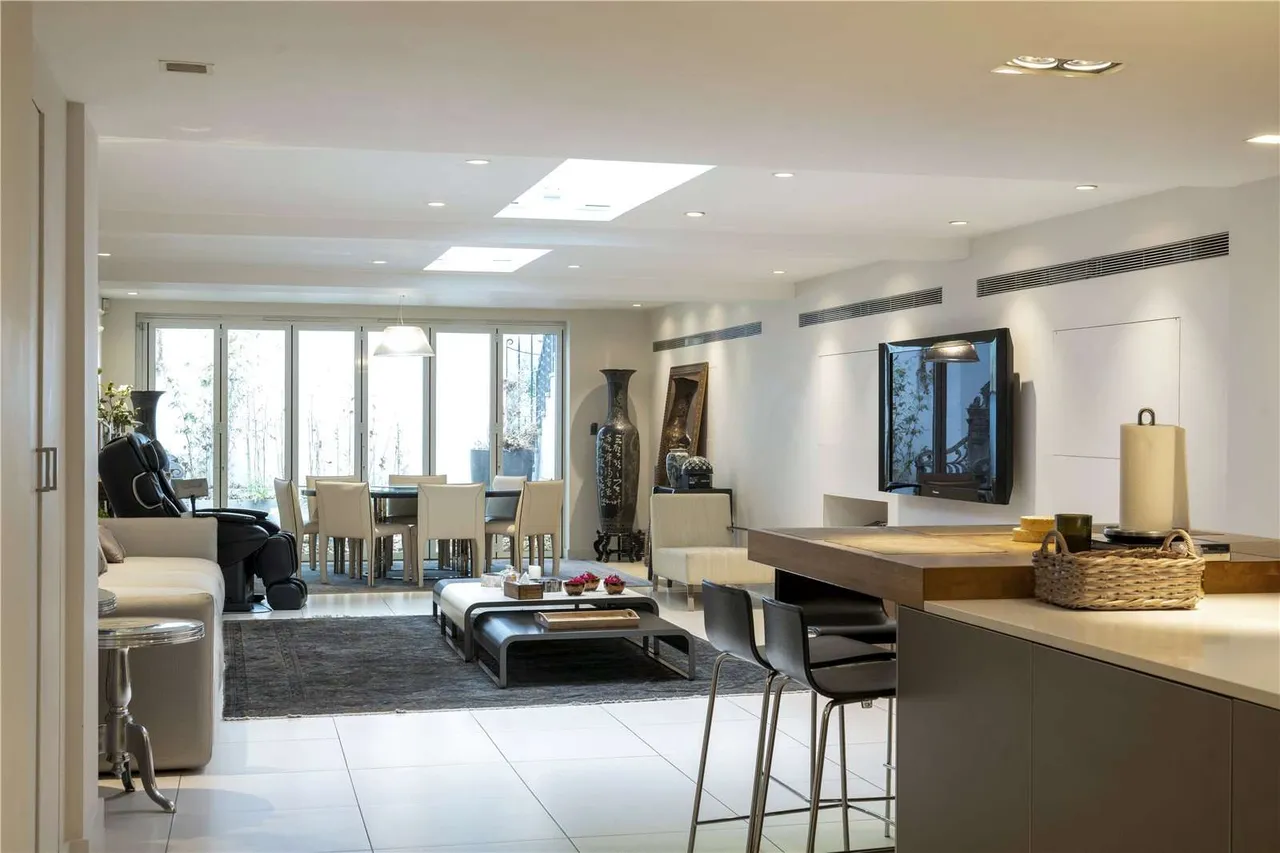 South Audley Street, London, W1K 1HL, photo 10