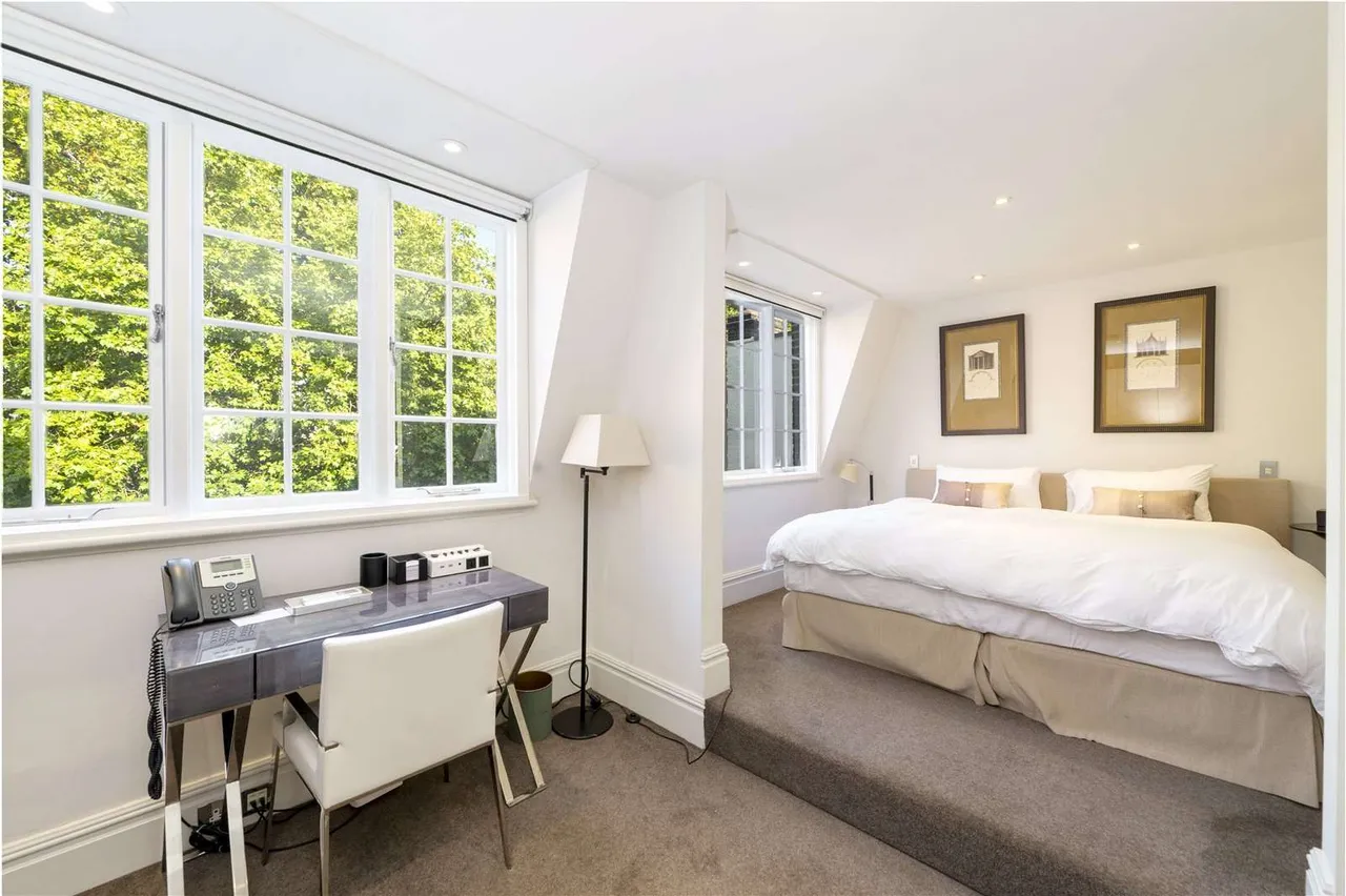 South Audley Street, London, W1K 1HL, photo 8
