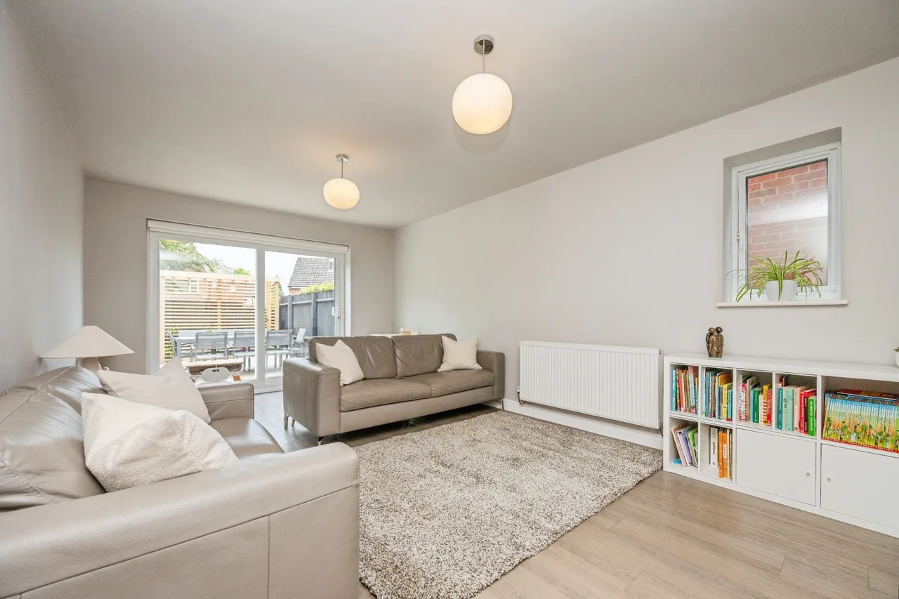 Eastwood Drive, Kidderminster, photo 3