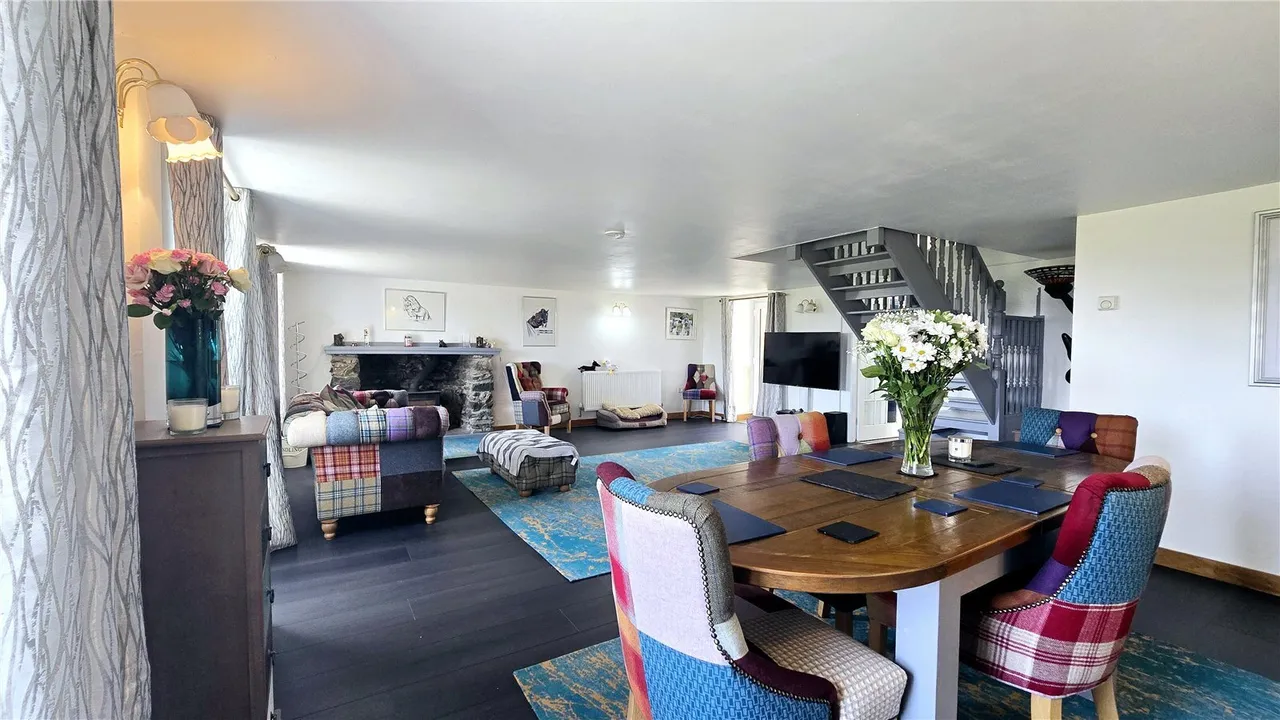 Minffordd Road, Caergeiliog, LL65, photo 8