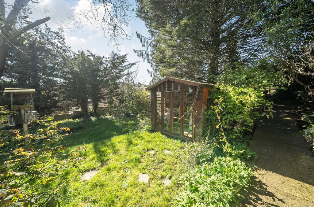 Smitham Downs Road, Purley CR8 4NH, photo 18