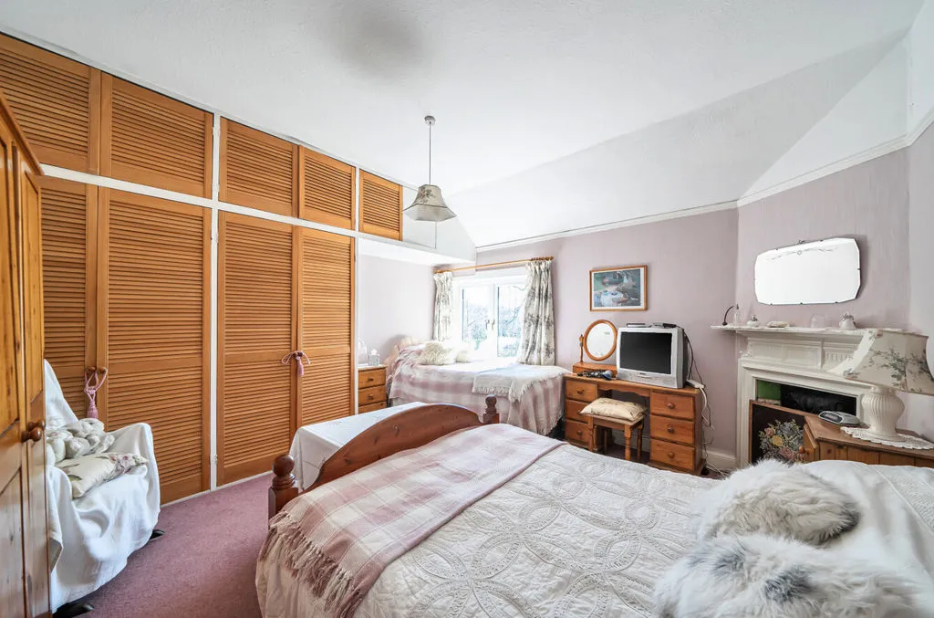 Smitham Downs Road, Purley CR8 4NH, photo 12
