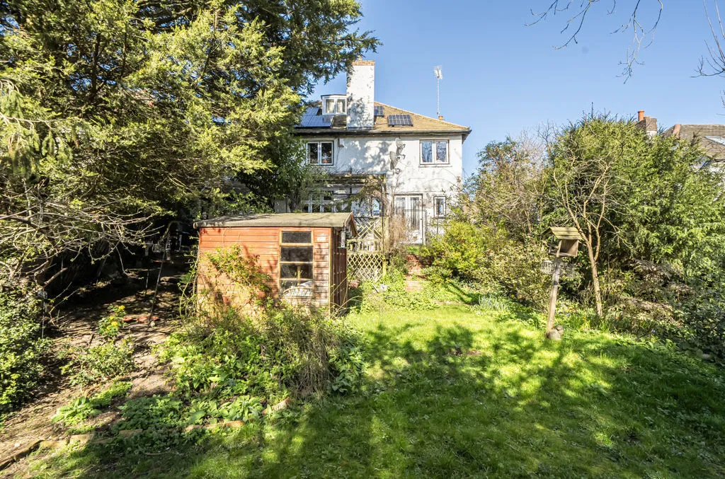 Smitham Downs Road, Purley CR8 4NH, photo 17