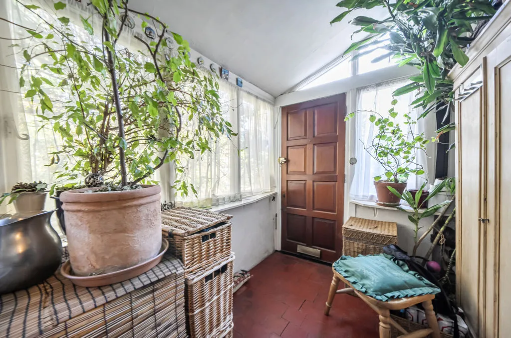Smitham Downs Road, Purley CR8 4NH, photo 5