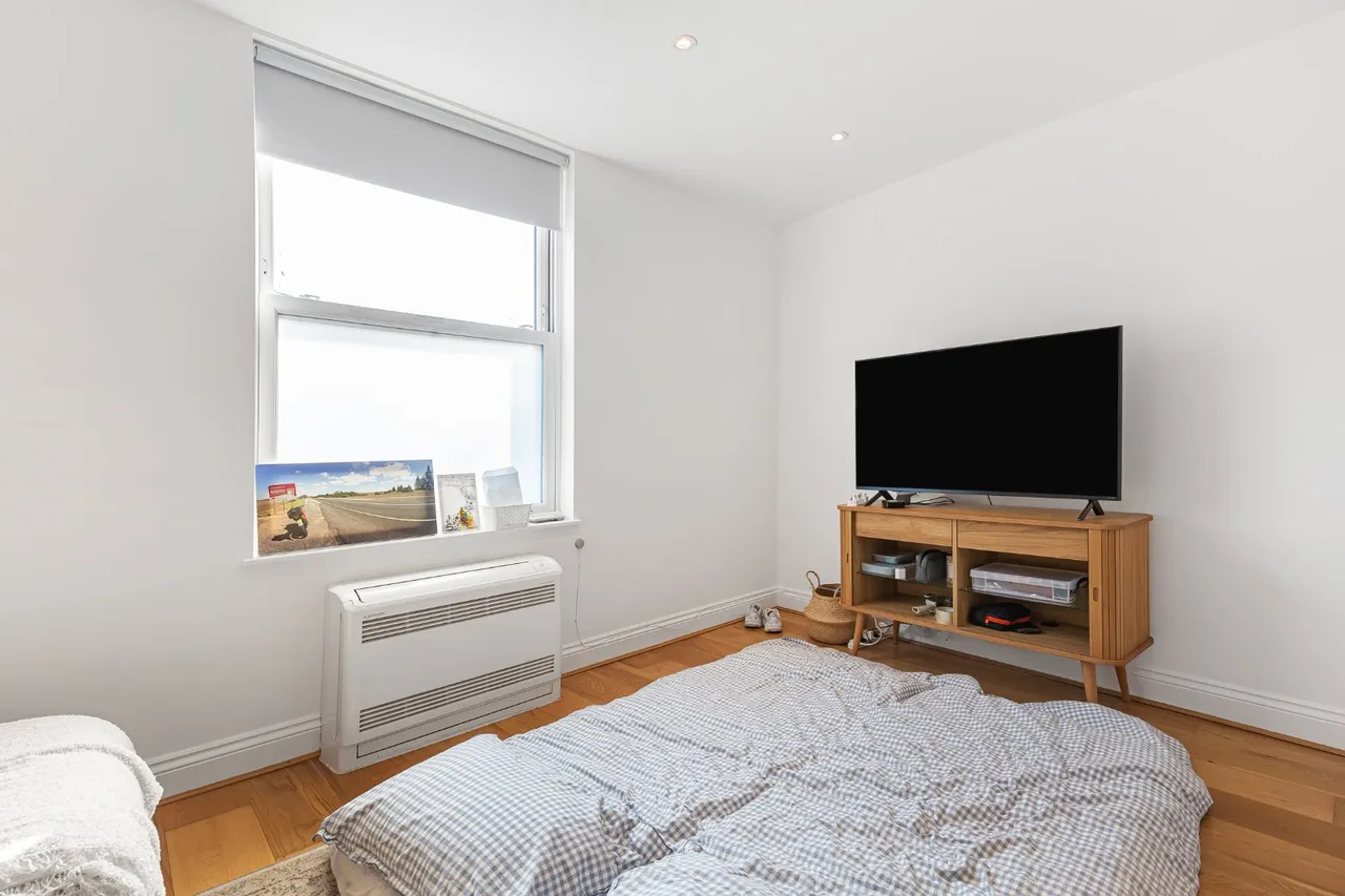 North End Road, Fulham, SW6, photo 12