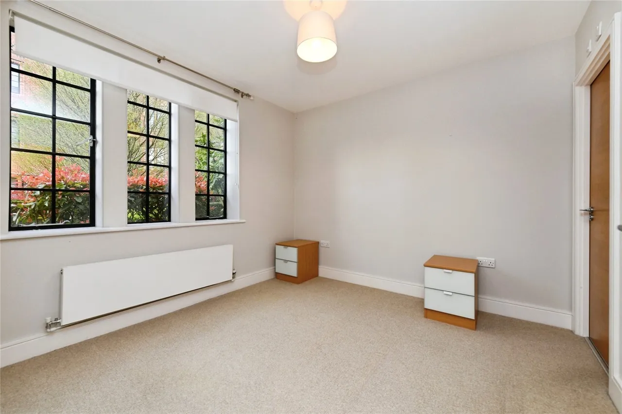 The Galleries, BRENTWOOD, Essex, CM14, photo 9