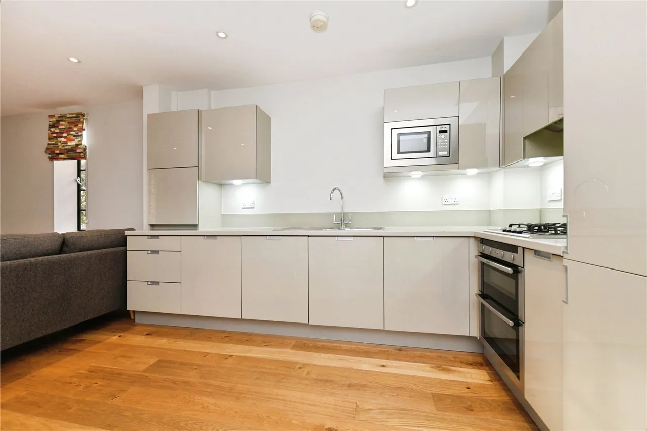 The Galleries, BRENTWOOD, Essex, CM14, photo 6