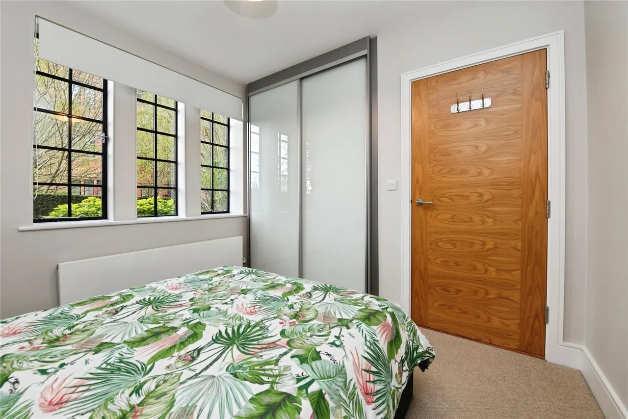 The Galleries, BRENTWOOD, Essex, CM14, photo 8