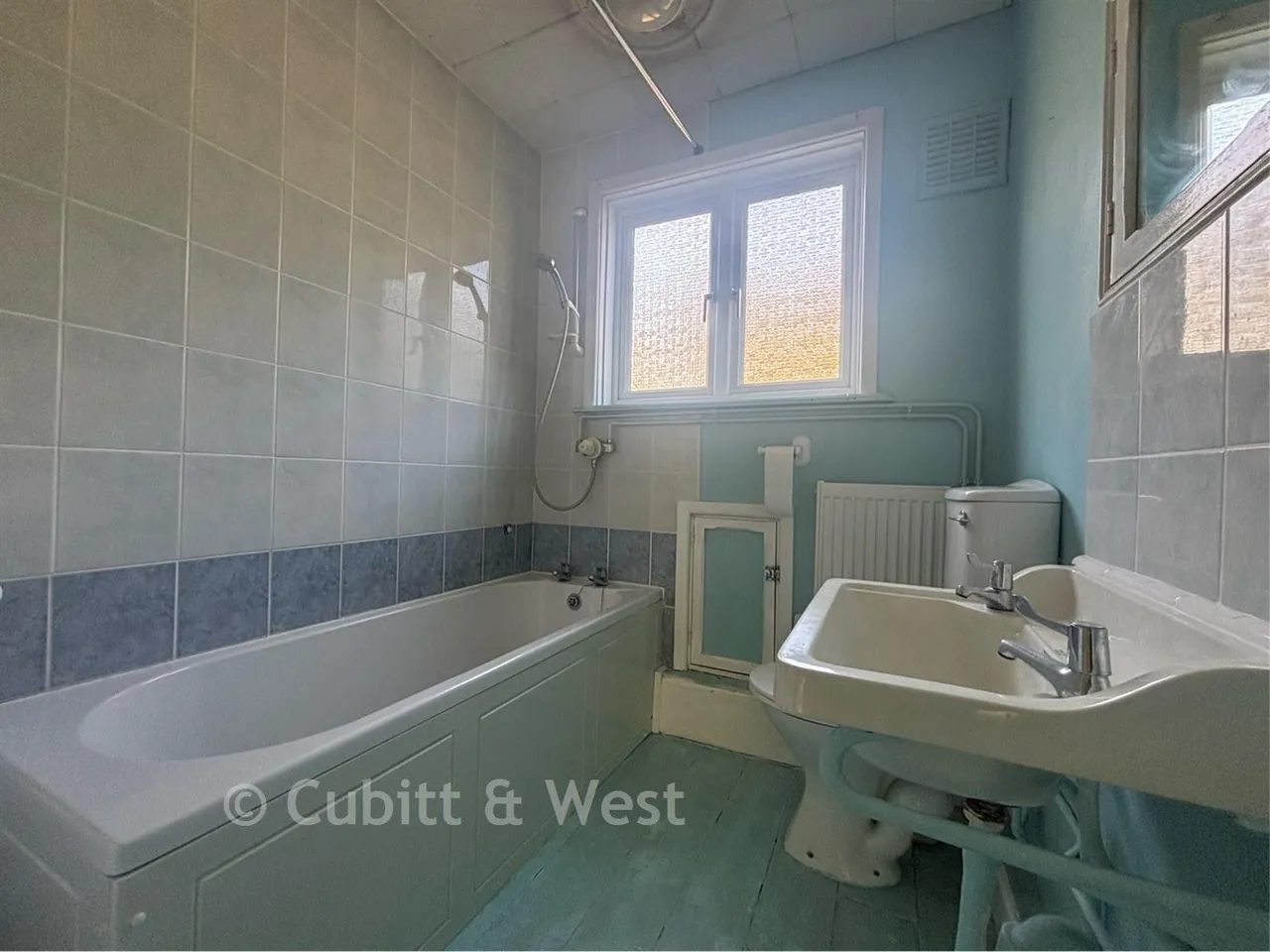 Hawthorn Crescent, Cosham, PO6, photo 6