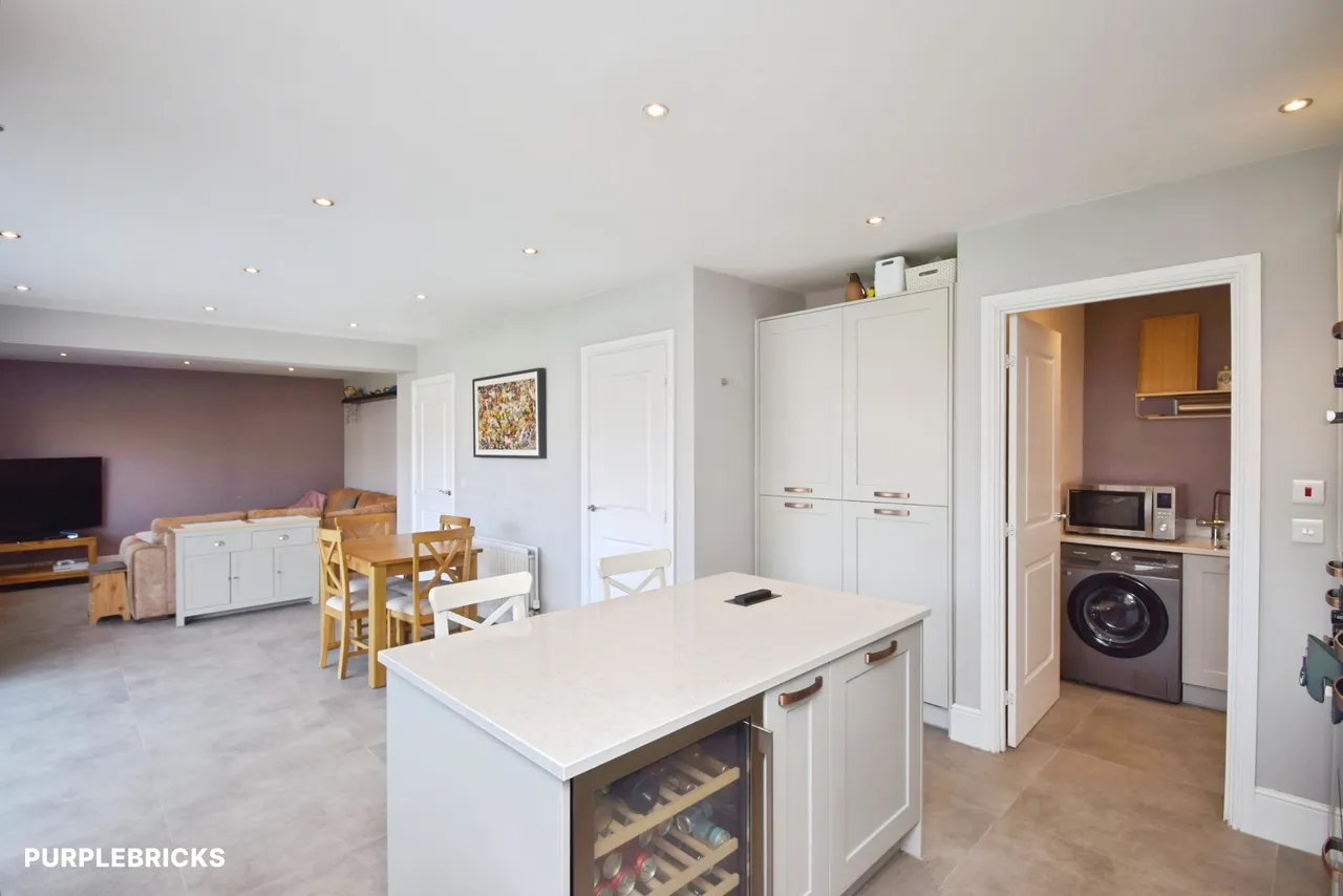 Pen-Y-Wal Drive, Newport, NP18, photo 57