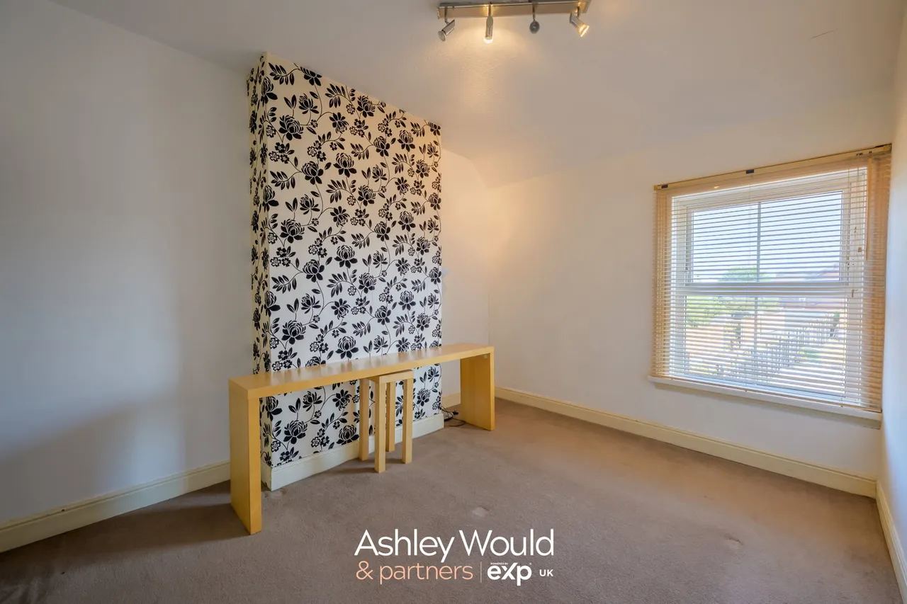 Stourbridge Road, Halesowen, B63 3UJ, photo 7