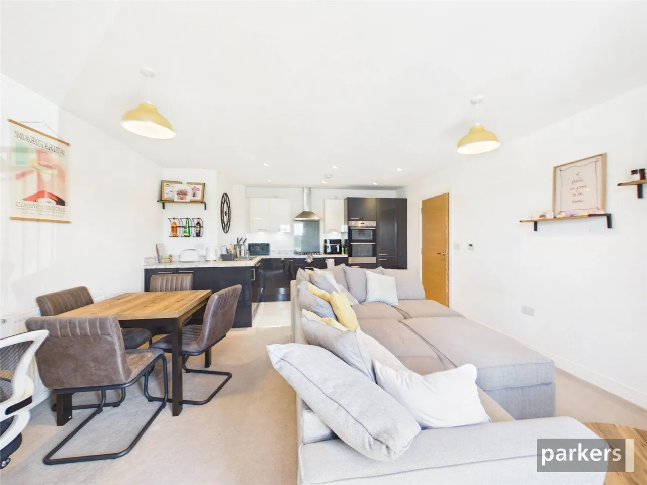 Englefield Place, Earley, RG6, photo 4