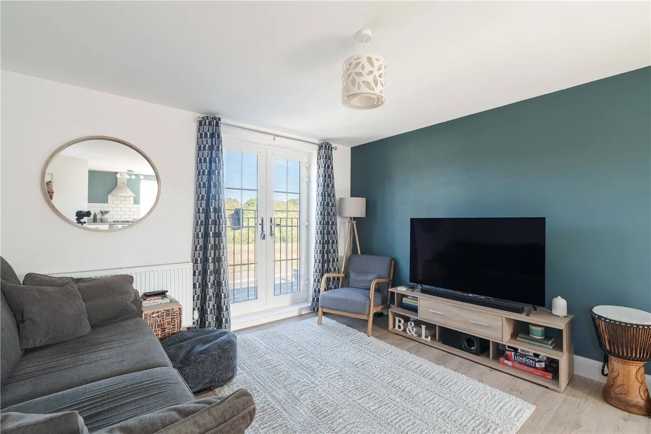 Provence Drive, Bearwood, BH11, photo 4