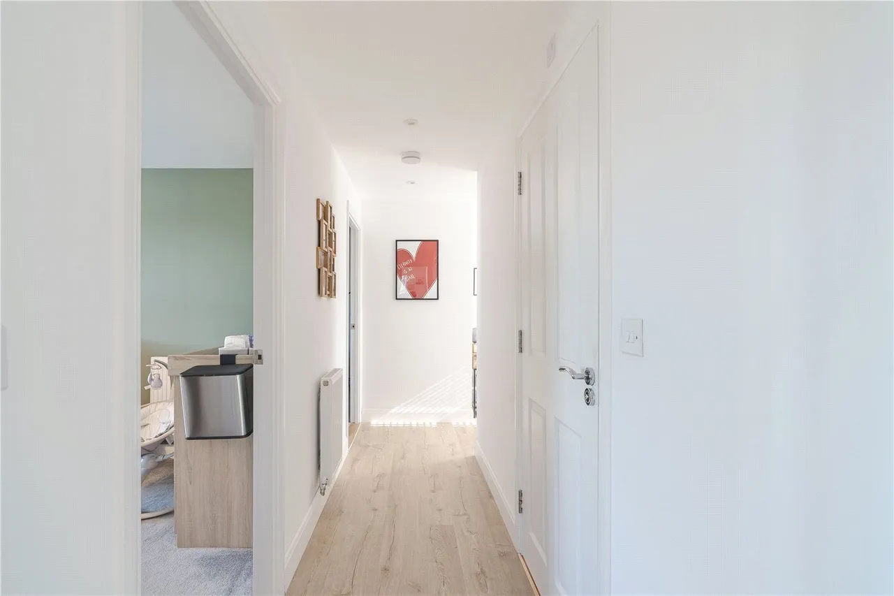 Provence Drive, Bearwood, BH11, photo 8