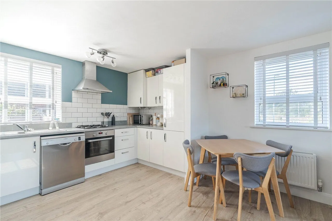 Provence Drive, Bearwood, BH11, photo 6