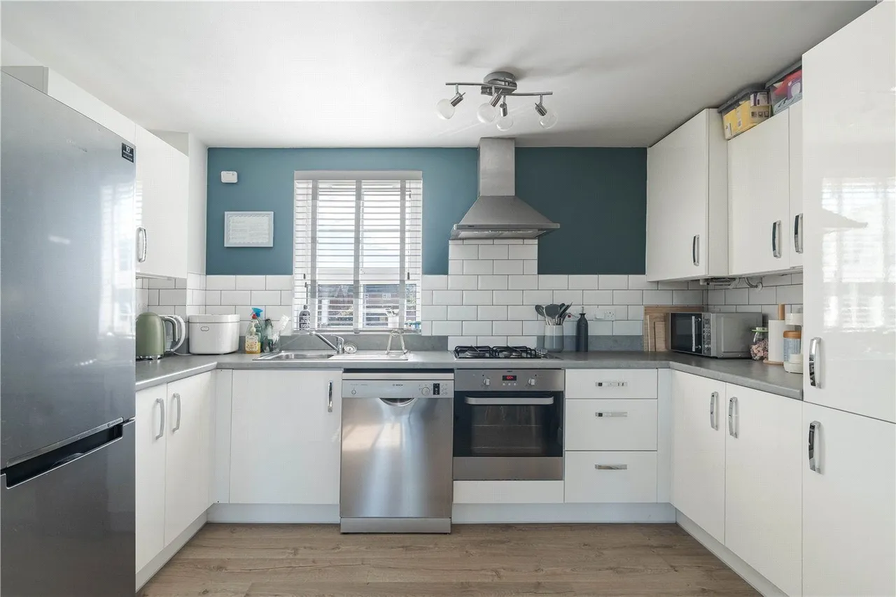 Provence Drive, Bearwood, BH11, photo 7