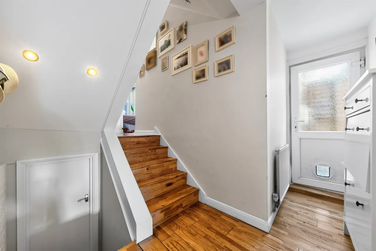 Gartmoor Gardens, London, SW19, photo 10