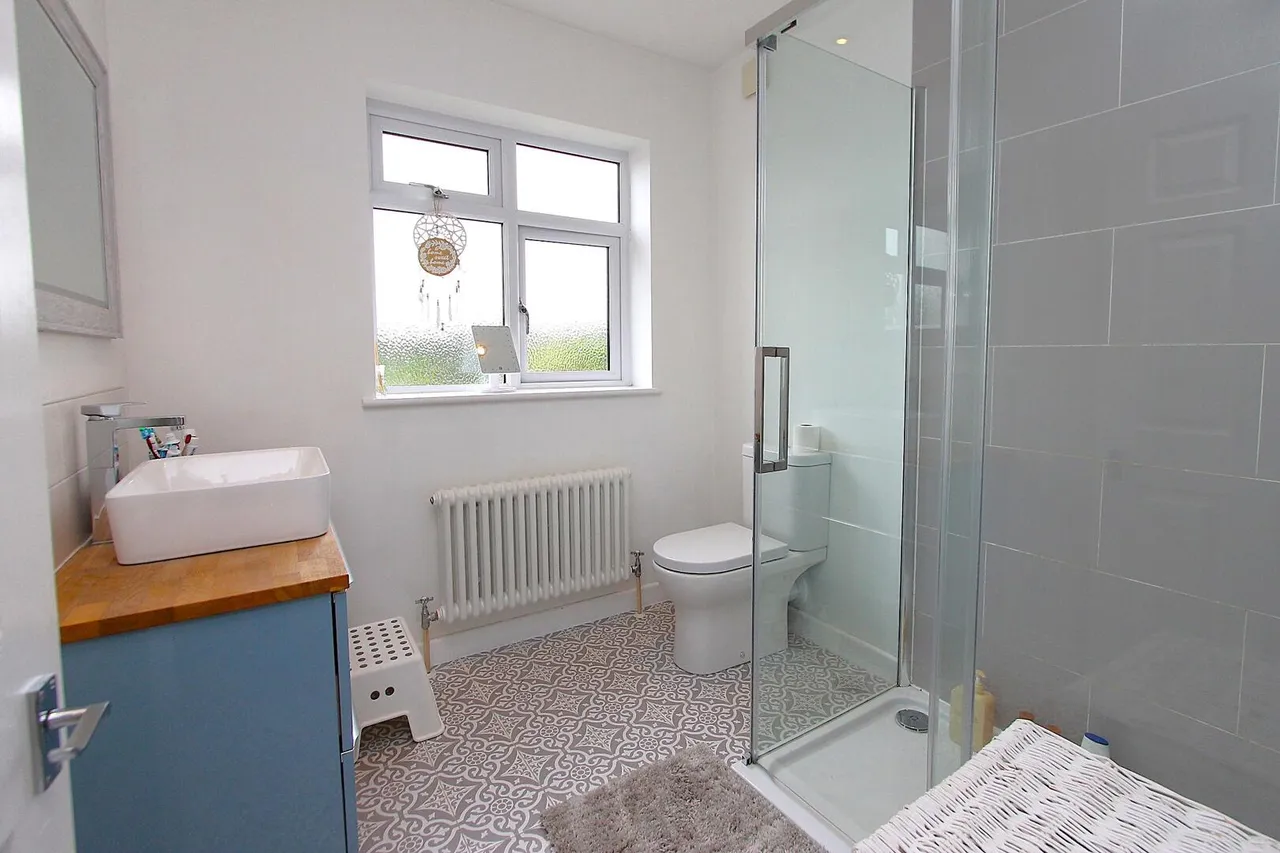 Stourbridge Road, Kidderminster, photo 17